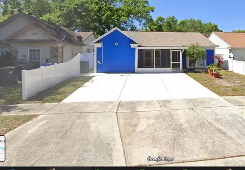 322 Regal Park Dr, Valrico, FL 33594