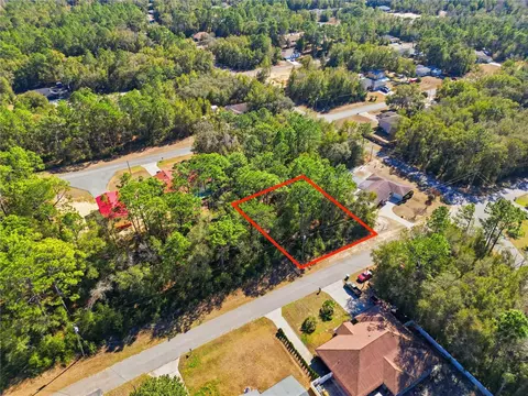2780 W Elgin Pl, Citrus Springs, FL 34434