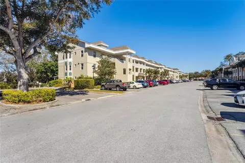 2210 Utopian Dr E #201, Clearwater, FL 33763