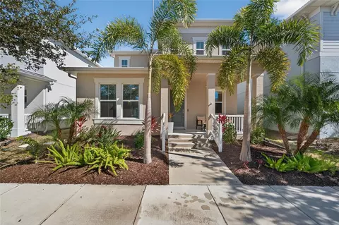 707 Winterside Dr, Apollo Beach, FL 33572