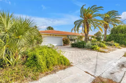 8175 Gulf Blvd, Saint Pete Beach, FL 33706