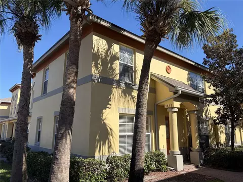 3858 Island Way, Saint Petersburg, FL 33705