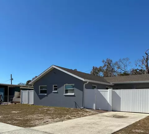 1409 Wishing Well Way, Tampa, FL 33619