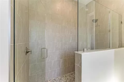 Bath - 10858 Spring Sapling Cir, Parrish, FL 34219 photo 3 of 6