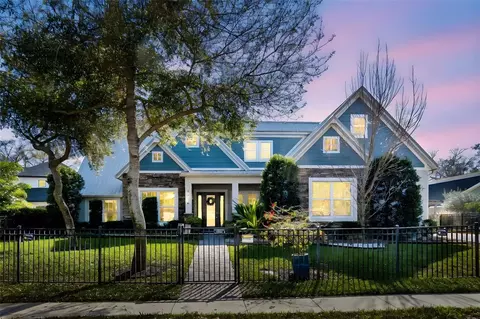 1516 Grandview Dr, Tarpon Springs, FL 34689