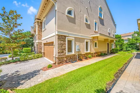 1425 Hillside Landing Dr, Tarpon Springs, FL 34688