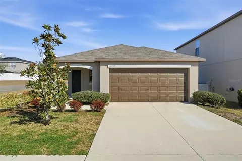 14733 Scottburgh Glen Dr, Wimauma, FL 33598