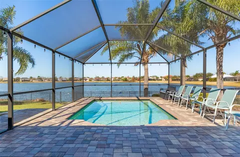 Exterior - 5431 Sandy Shell Dr, Apollo Beach, FL 33572 photo 8 of 23