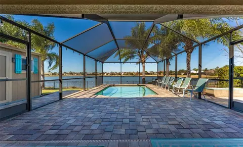 Exterior - 5431 Sandy Shell Dr, Apollo Beach, FL 33572 photo 7 of 23