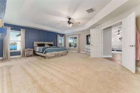 Bedroom - 5431 Sandy Shell Dr, Apollo Beach, FL 33572 photo 1 of 4