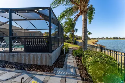 Exterior - 5431 Sandy Shell Dr, Apollo Beach, FL 33572 photo 16 of 23