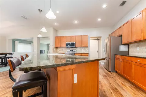 Kitchen - 5431 Sandy Shell Dr, Apollo Beach, FL 33572 photo 3 of 3