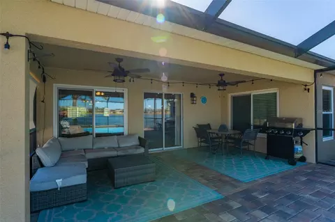 Exterior - 5431 Sandy Shell Dr, Apollo Beach, FL 33572 photo 12 of 23