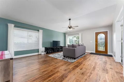 Living - 5431 Sandy Shell Dr, Apollo Beach, FL 33572 photo 1 of 6