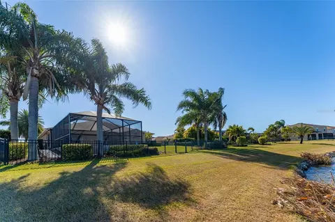 Exterior - 5431 Sandy Shell Dr, Apollo Beach, FL 33572 photo 21 of 23