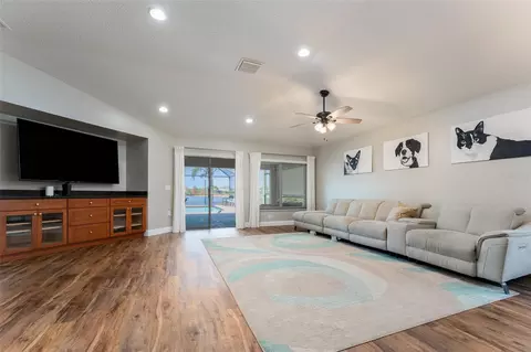Living - 5431 Sandy Shell Dr, Apollo Beach, FL 33572 photo 5 of 6