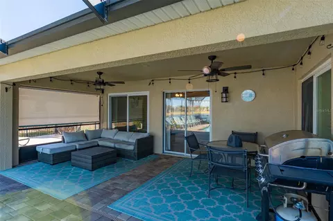 Exterior - 5431 Sandy Shell Dr, Apollo Beach, FL 33572 photo 11 of 23