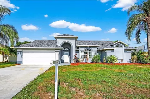 169 Day Dr, Sebastian, FL 32958