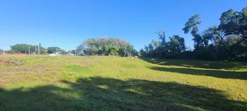 2902 S Kingsway Rd, Seffner, FL 33584