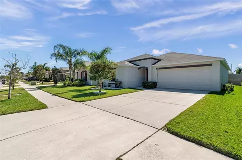 1615 Redmond Brook Ln, Ruskin, FL 33570