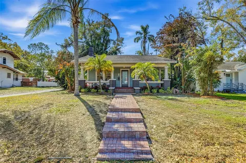 1029 E Powhatan Ave, Tampa, FL 33604