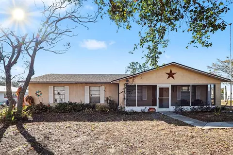 629 N 7th St, Lake Wales, FL 33853
