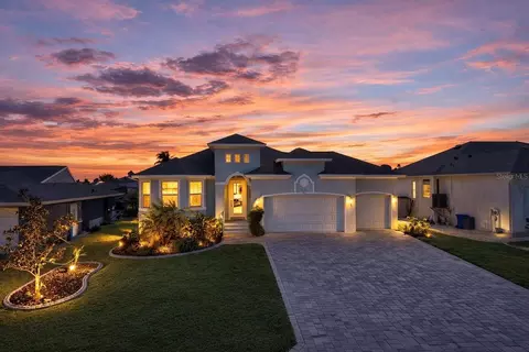 916 Spindle Palm Way, Apollo Beach, FL 33572