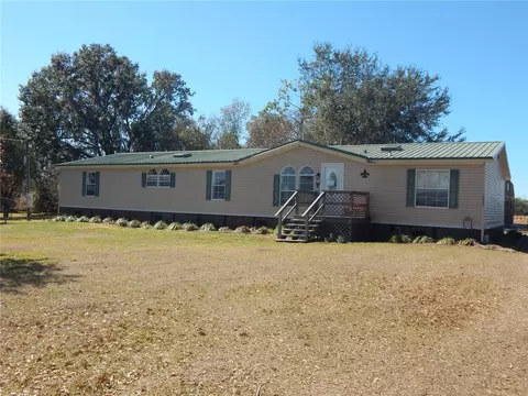 14453 Hudson Ln, Dade City, FL 33525