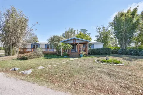 20112 Hobbs Rd, Wimauma, FL 33598
