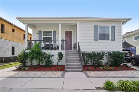 154 E Spruce St, Tarpon Springs, FL 34689
