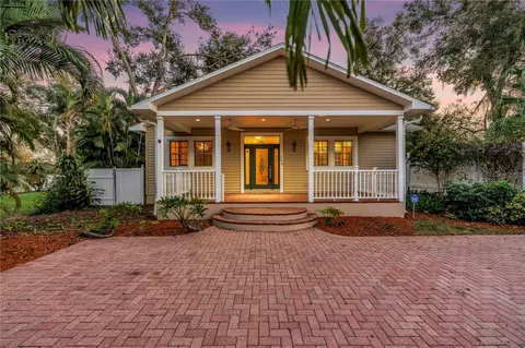 546 26th Ave N, Saint Petersburg, FL 33704