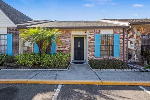 8708 Carroll Palm Pl, Tampa, FL 33614