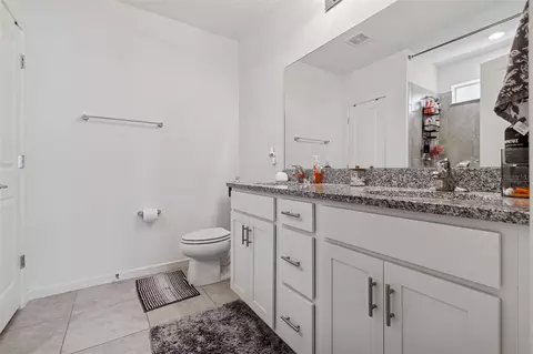Bath - 11855 Armada Way, Parrish, FL 34219 photo 2 of 3