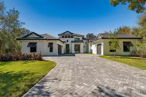 17720 Royal Eagle Ln, Lutz, FL 33549