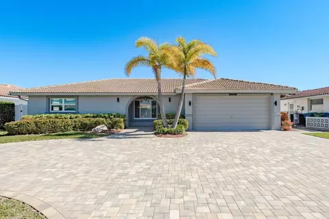 5440 Leeward Ln, New Port Richey, FL 34652