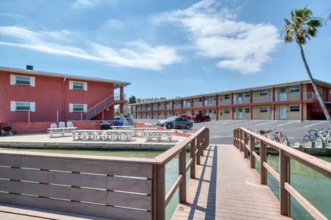 8565 W Gulf Blvd #17S, Treasure Island, FL 33706