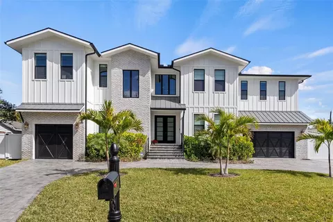 615 Luzon Ave, Tampa, FL 33606