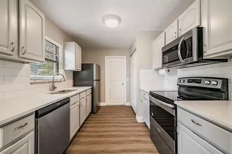 Kitchen - 12044 Elgin Blvd, Spring Hill, FL 34608 photo 1 of 1