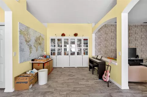 Entry Way - 11013 Rockledge View Dr, Riverview, FL 33579 photo 3 of 3