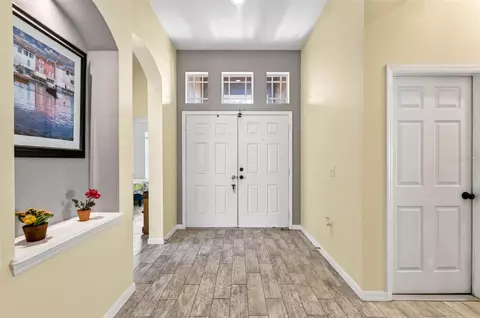 Entry Way - 11013 Rockledge View Dr, Riverview, FL 33579 photo 2 of 3