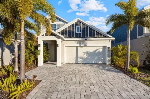5617 Del Coronado Dr, Apollo Beach, FL 33572
