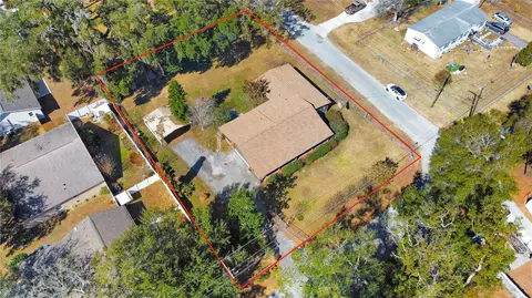 2006 N Taylor Rd, Brandon, FL 33510