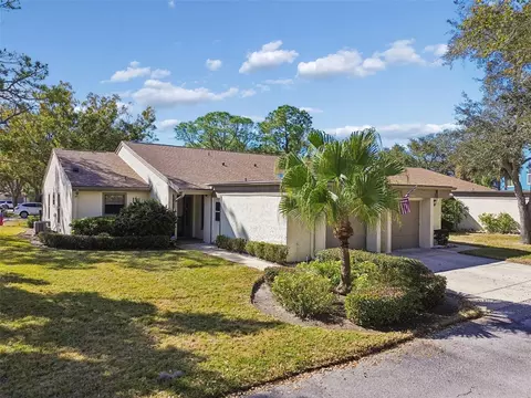 2501 Oak Cir #2501, Tarpon Springs, FL 34689
