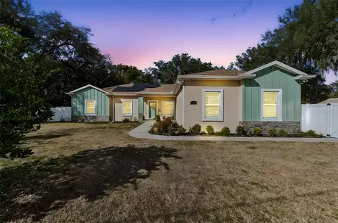 1425 Mann Rd, Lakeland, FL 33810
