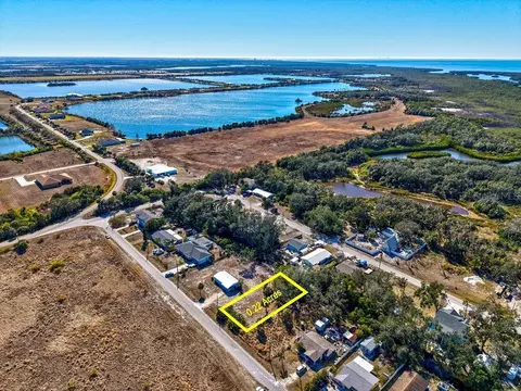 Willis Road, Ruskin, FL 33570