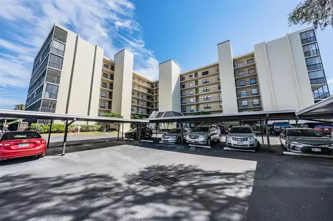 3400 Cove Cay Dr #2H, Clearwater, FL 33760