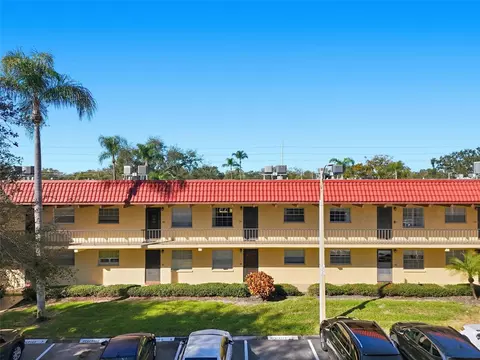 1845 S Highland Ave #5-11, Clearwater, FL 33756