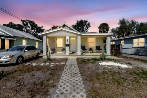 2006 Stuart St, Tampa, FL 33605