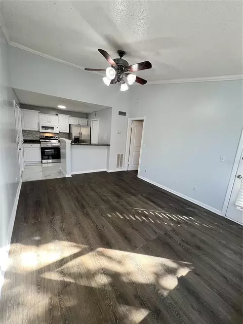 3550 Tobago Ln #304, Tampa, FL 33614