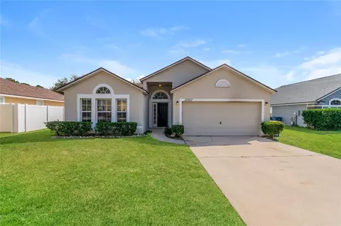 10307 Red Tip Rd, Jacksonville, FL 32218